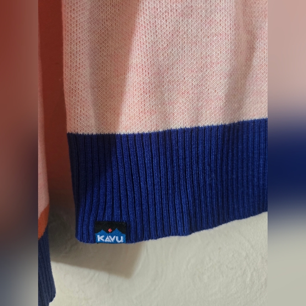 NWT, Kavu, Hillrose Sweater Apres Ski, Peach/Blue, Size Medium, MSRP $85 - Picture 11 of 13